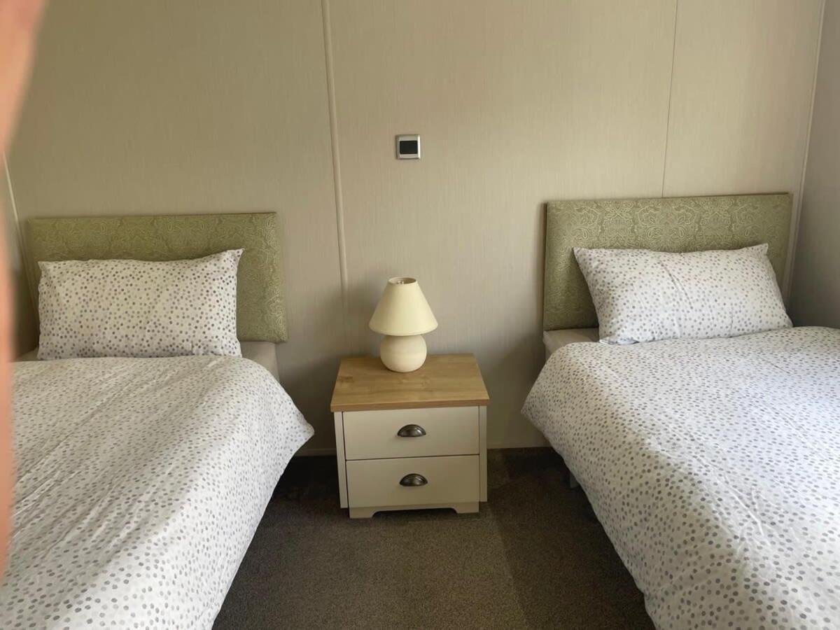 42 Woodland Walk Pevensey Bay Holiday Park Sleeps 6 Exterior foto